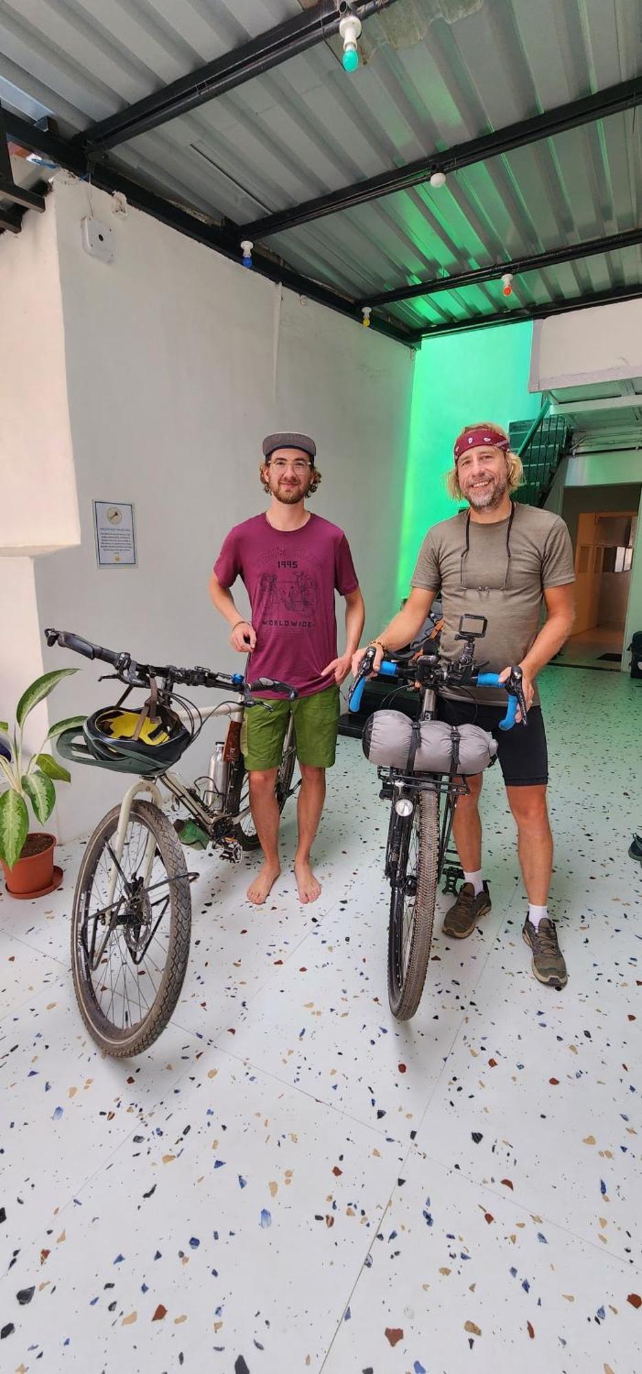Hammock Hostels - Bandra 孟买 外观 照片
